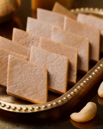 Kaju Katli (Jaggery)