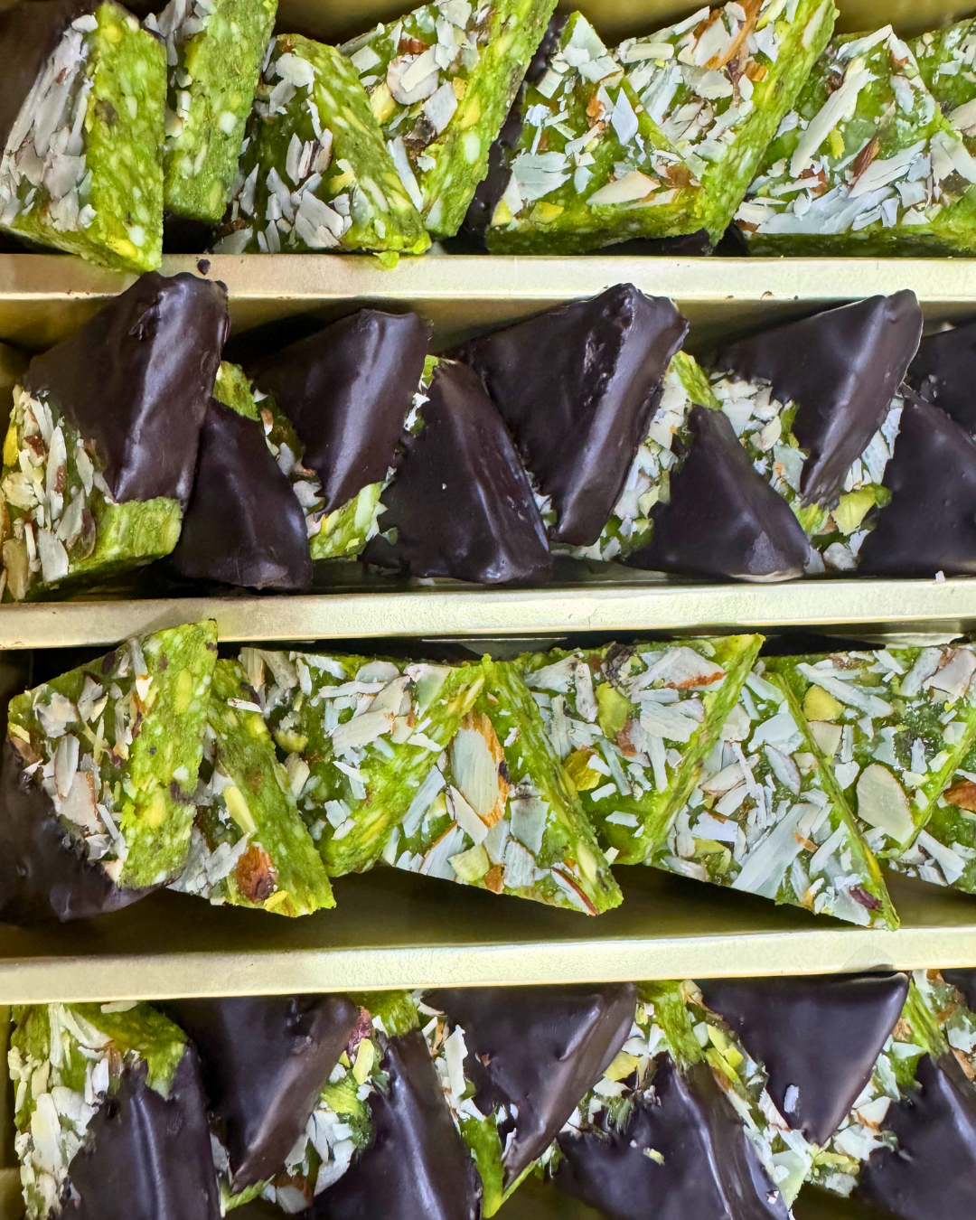 Dubai Pista Katli