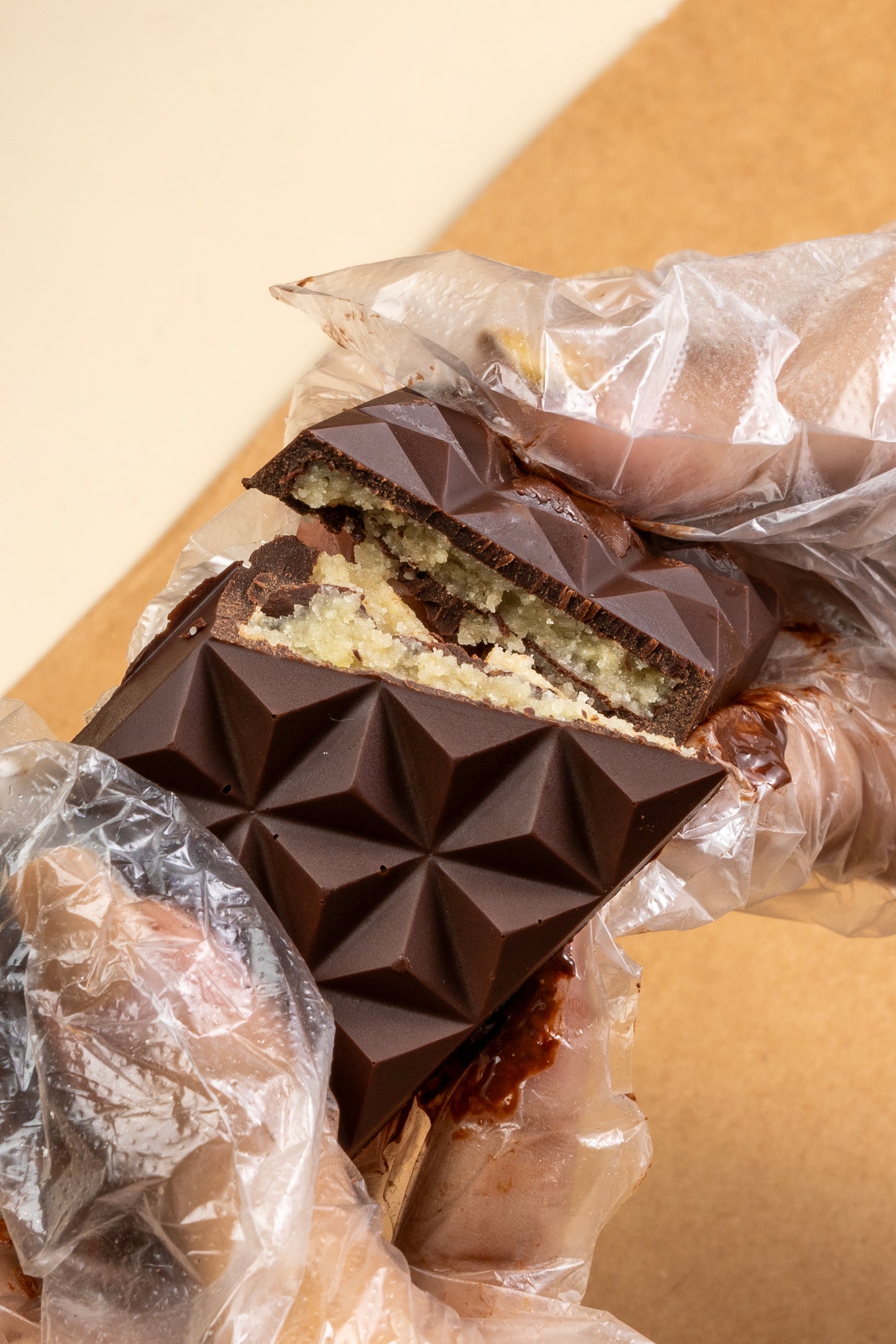 Kaju Katli Chocolate Bark (54.5% Dark)