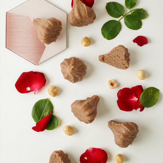 Hazelnut Modaks