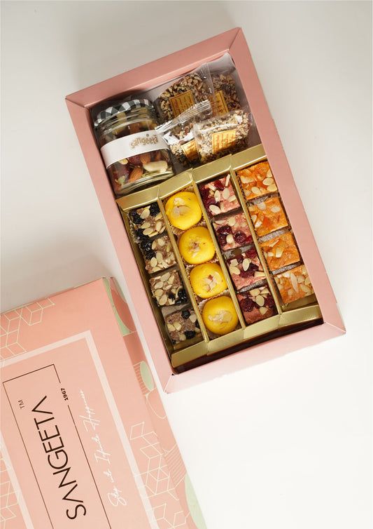 Classic Statement hamper Box