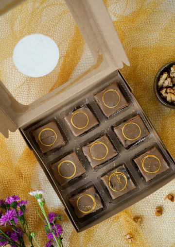 Walnut Squares (9 pcs)